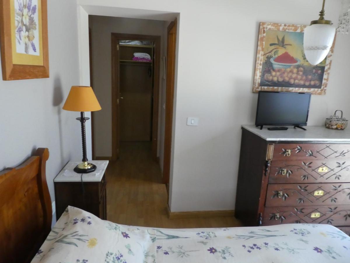 Villa Casa con jardín frente ciudadela Jaca Exterior foto